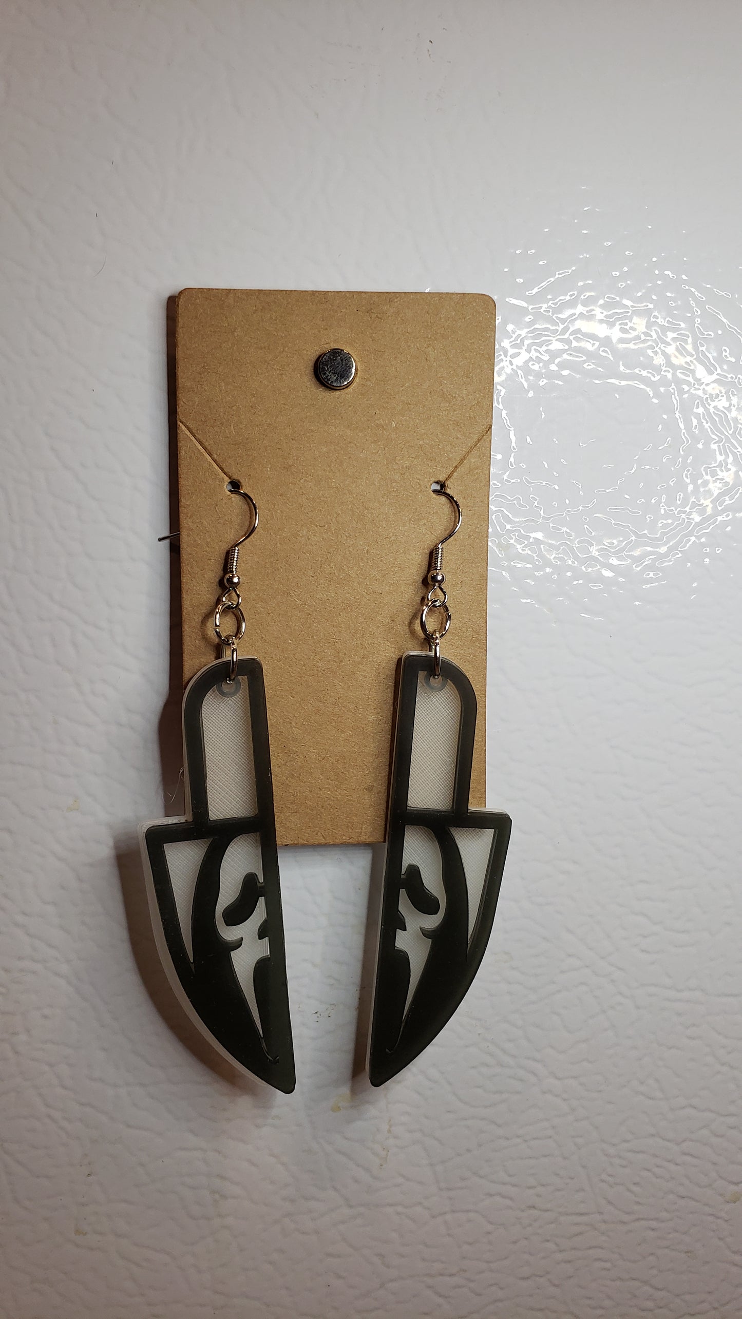 Scream dagger dangles