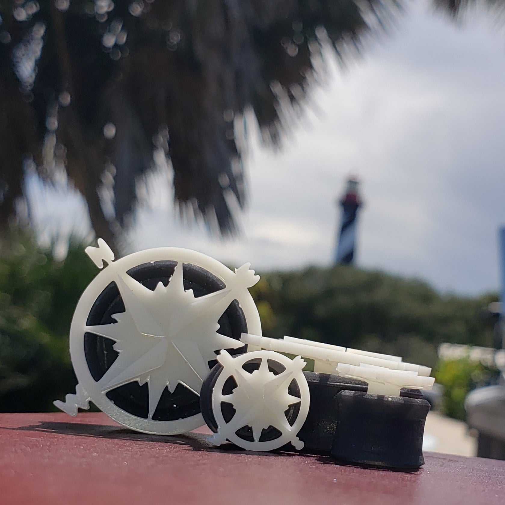 Floating Compass Plugs – bugzydoesit