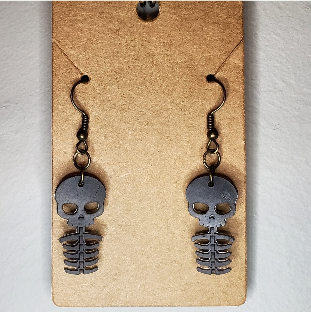 Skull & ribs dangles